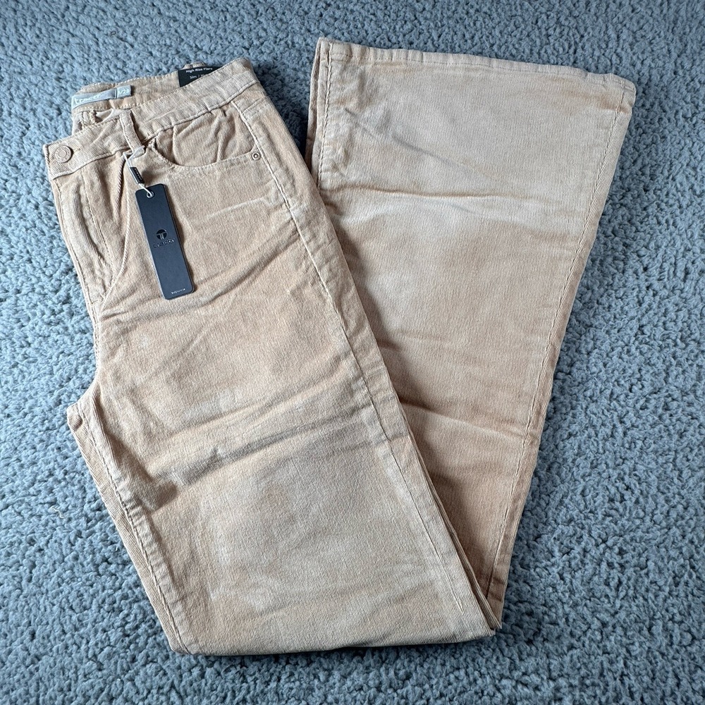 Tractr High Rise Flare Leg Tan‎ Beige Corduroy Stretch Jeans Sz 6/28 NWT